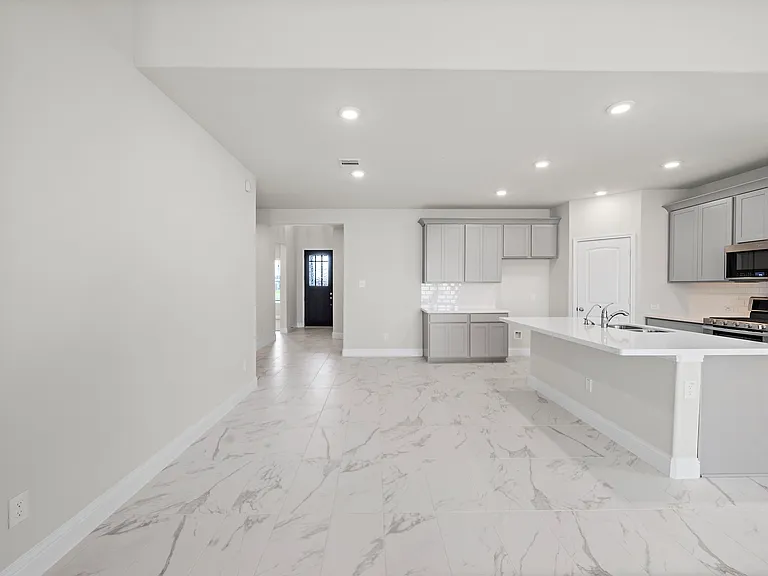 1718 Forest Mist Dr — Photo 3