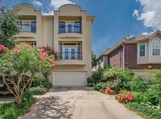 4260 Childress St #B, Houston, TX 77005