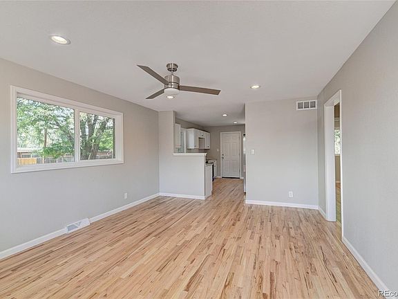 2nd image of 1125 Xenia St