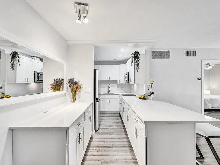 3040 NE 16th Ave #A405 — Photo 3