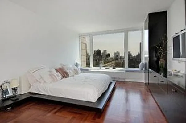 Rented by Douglas Elliman | media 4