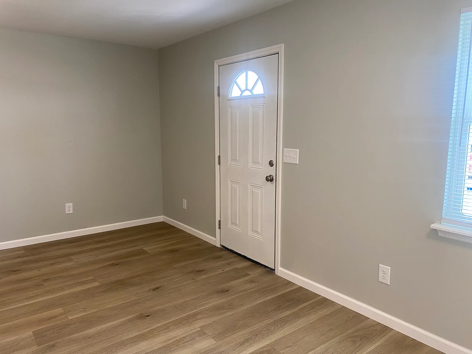 1 bed, 600 sqft, $930 — Photo 3