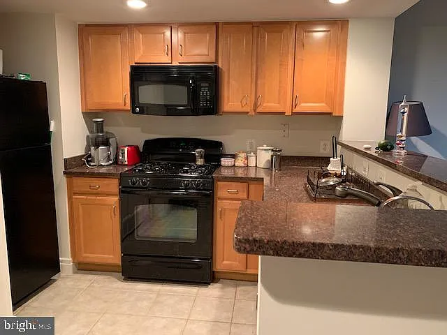 414 Water St #1404 — Photo 12
