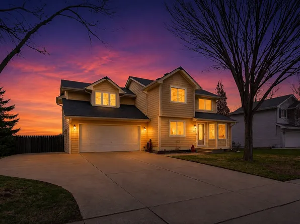 313 SW Kennybrook Dr, Grimes, IA 50111