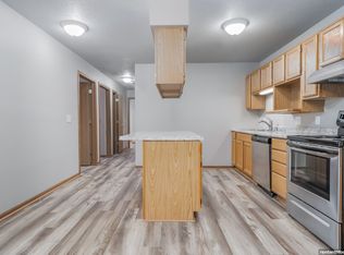 1684 Huckleberry Ave APT 202, Omro, WI 54963