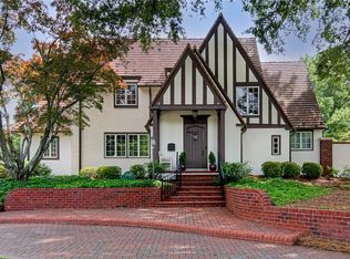 2840 Reynolds Dr, Winston Salem, NC 27104