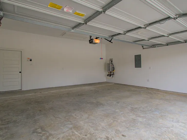 7231 Yarrow Blossom Ct — Photo 48