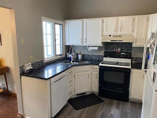 3563 Blue Jay Way #204 — Photo 6