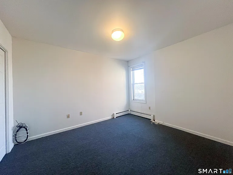 99 William St #B — Photo 9