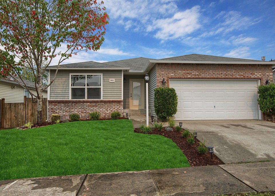1st image of 10415 192nd Street Ct E