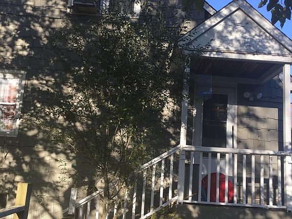 4th image of 163 New Hampshire Ave #163