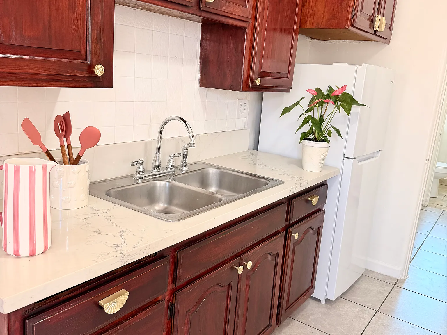 1 bed, 500 sqft, $2,050 — Photo 4