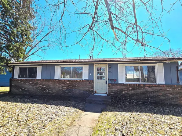 1582 3rd St E, Saint Paul, MN 55106