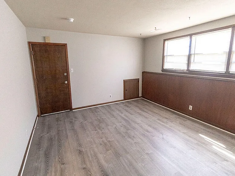 1804 Sylvan Ln #A — Photo 5