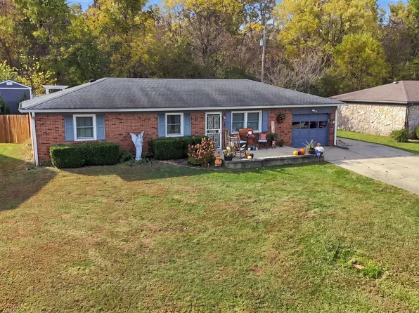80 Kings Xing, Mooresville, IN 46158