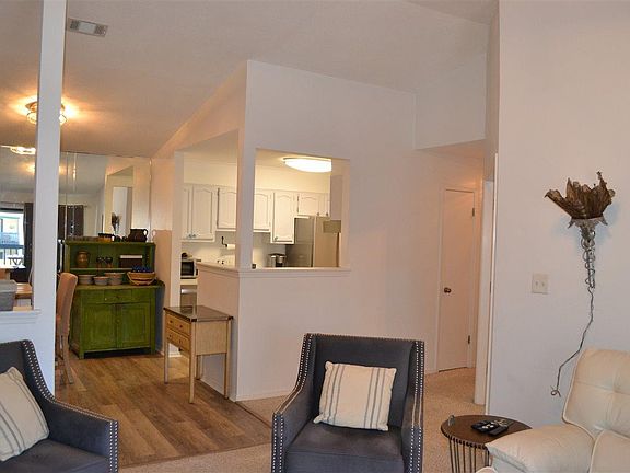 3rd image of 2299 Scenic Highway C6