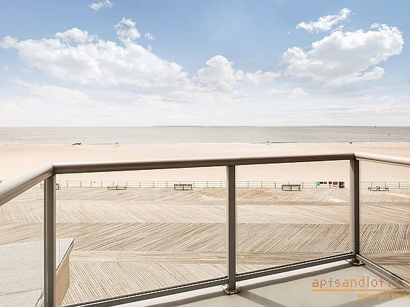 5th image of 3030 W 32nd St APT 5