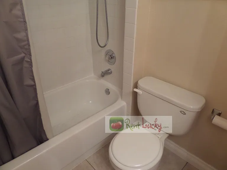 300 10th Ave #B101 — Photo 15