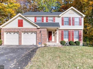 16120 Olmstead Ln, Woodbridge, VA 22191