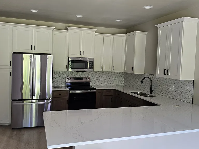 1130 & 1132 S Jackson St — Photo 11