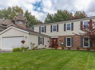 1121 Michelle Ln, Lombard, IL 60148