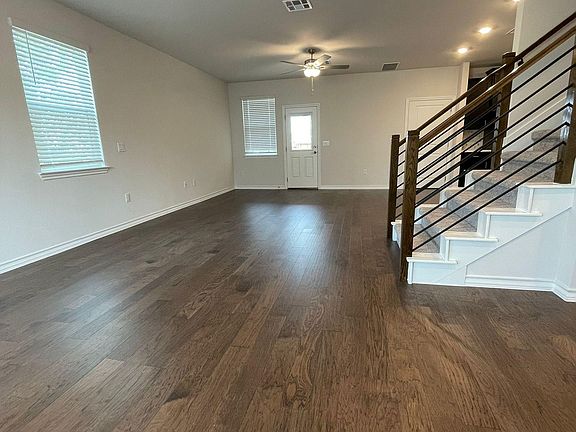 3rd image of 5202 Mulberry Grove Ln