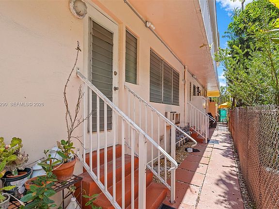 3rd image of 7840 Harding Ave APT 3
