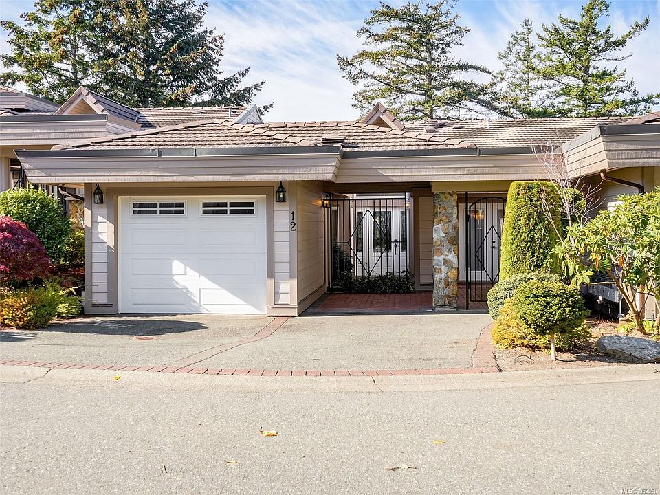 1st image of 934 Boulderwood Rise #12