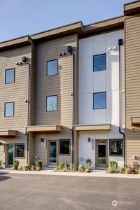 10170 Holman Rd NW #E, Seattle, WA, 98177