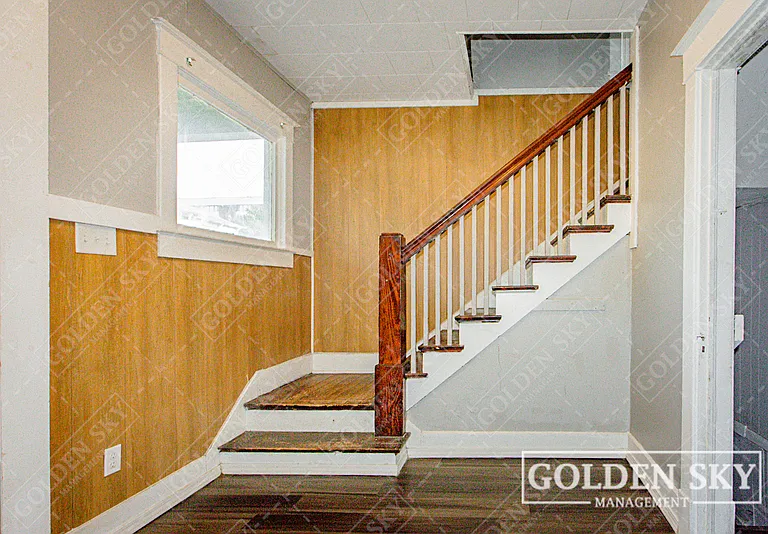 312 S Gharkey St — Photo 7