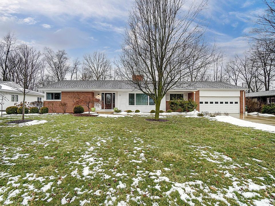 1st image of 419 Hickory Dr