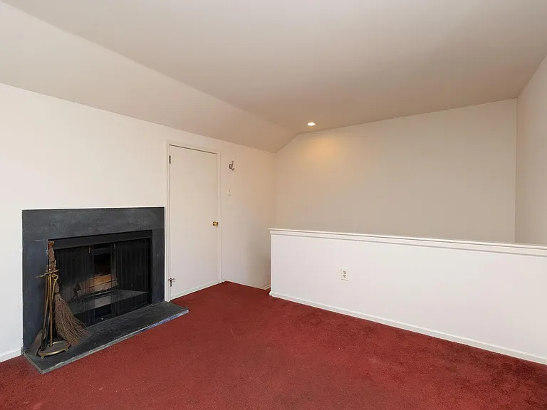 Den / Flex Space