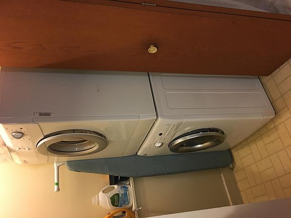 Washer/Dryer In Unit