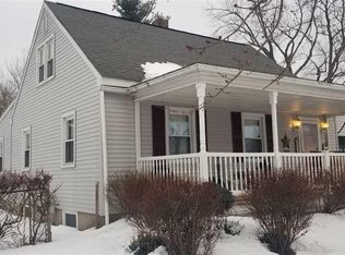 33 Rose Ct, Cohoes, NY 12047
