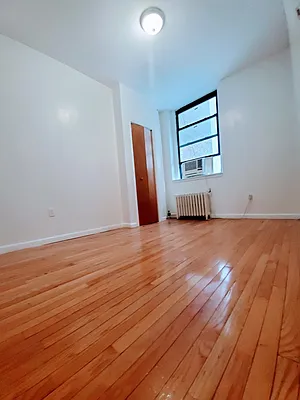 Rented by Compass | media 13