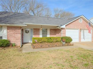 412 Creekside Dr, Crandall, TX 75114