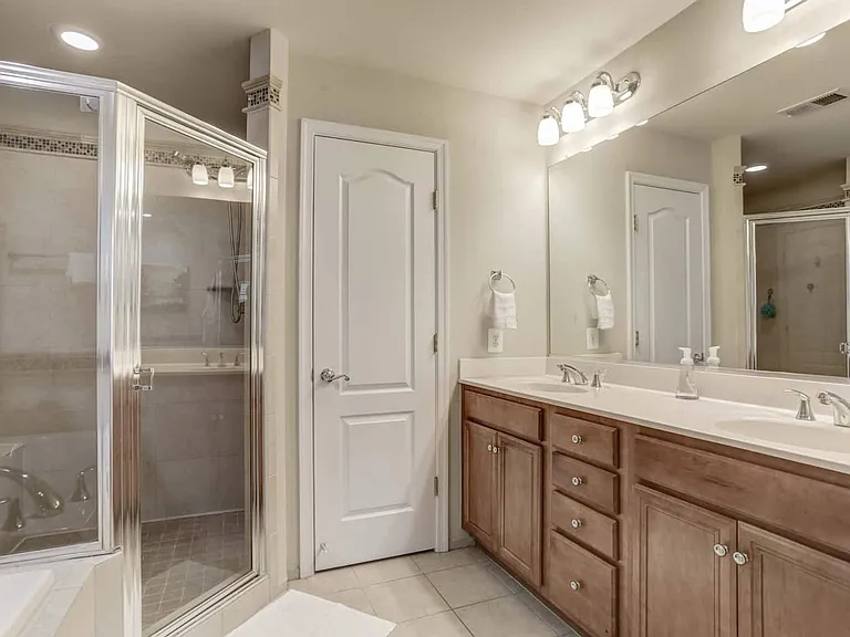 20345 Notting Hill Way — Photo 8