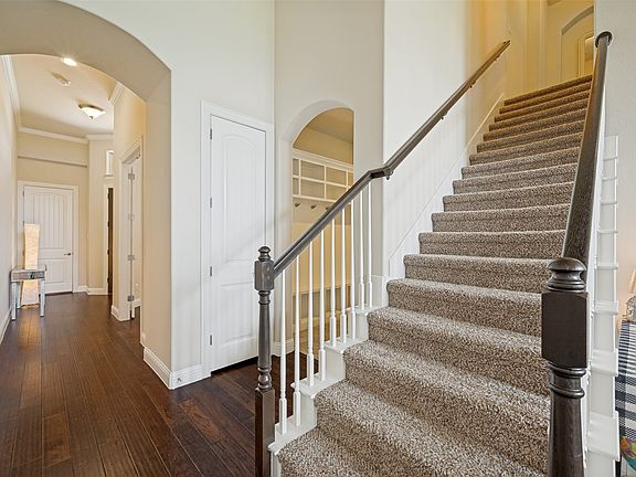 3rd image of 3095 Ida Dr