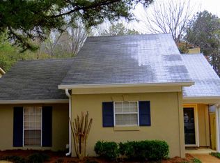 38 Ashland Ave, Brandon, MS 39047