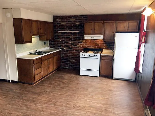 1 bed, $1,075 — Photo 1