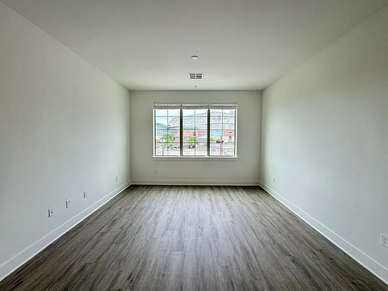 City View Lofts — Photo 12