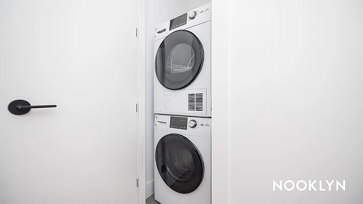 Rented by Nooklyn NYC LLC | media 23