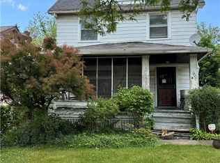 12201 Holborn Ave, Cleveland, OH 44105