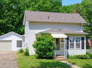 1516 Norwood St, Red Wing, MN 55066