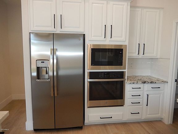 4th image of 23706 N 77th St