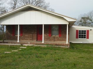 728 Evergreen Rd, Hamilton, AL 35570