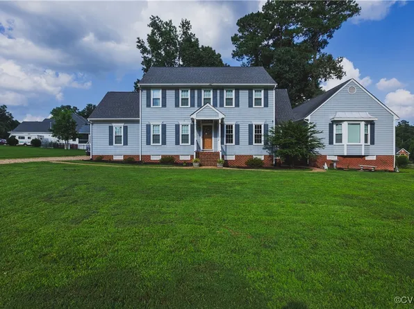 12703 Kelsey Pointe Ct, Chester, VA 23831