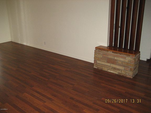4th image of 848 W Indianola Ave