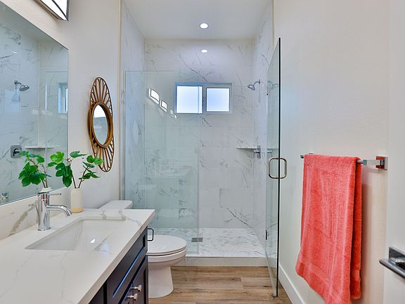 2nd image of 1219-1223 W 25th St