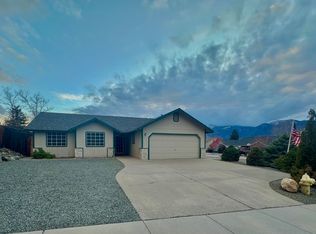 3525 Smoketree Ave, Carson City, NV 89705